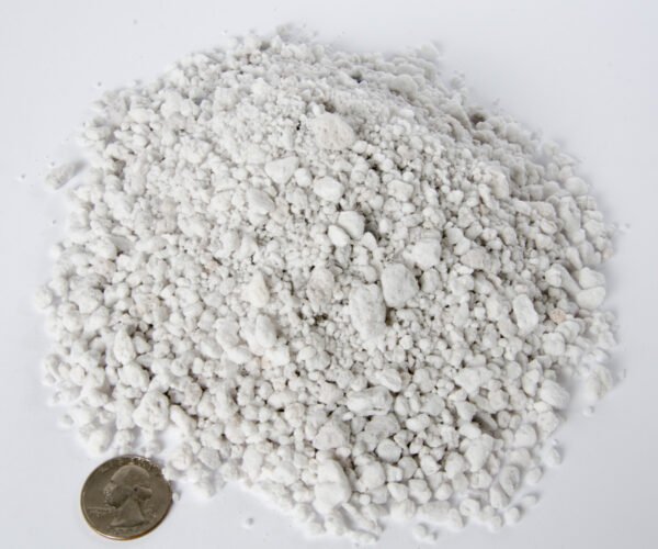 GROW!T Perlite Grade #3, Coarse, 4 cu ft - Image 2